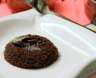 Chocolate Lava Cake - Microwave (eggless)
