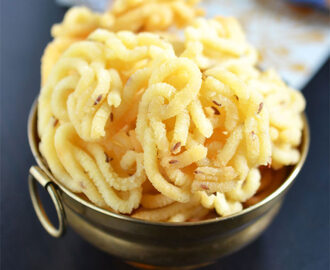 Potato Murukku | Aloo Murukku Recipe | Easy Diwali Snacks Recipes