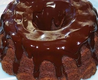 Κέικ με γέμιση σοκολάτας