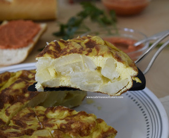 Tortilla de patatas tradicional española