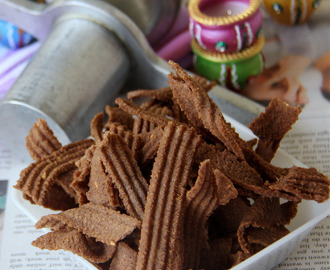 Wheat, Ragi Ribbon Pakoda - Wheat ragi ola pakoda - Finger millet, wheat pakoda - Simple Diwali snack recipe - Festival recipe - Kids friendly