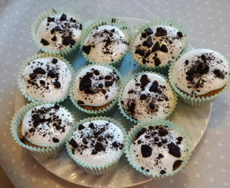 Oreocupcakes med Angel Feather Icing