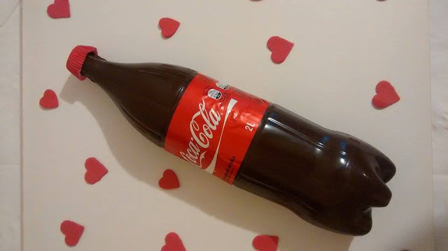 Bolo Bombom na Garrafa de Coca-Cola