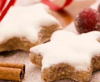 Μπισκότα κανέλας Χριστουγεννιάτικα με γλάσο ζάχαρης, από το sintayes.gr!