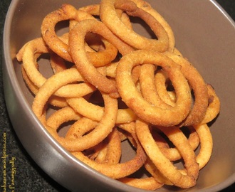 Chegodilu (Rice Flour Rings or Ring Murukku)