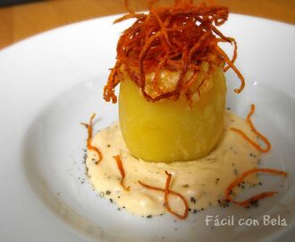Patata Confitada con Zorza, Chips de Zanahoria y Salsa de Queso:Juego de blogueros 2.0