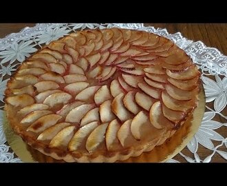 Tarte aux pommes / حلوى بالتفاح على طريقة المحلات