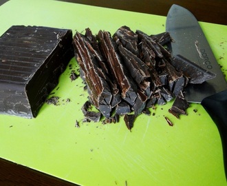 Já ouviu falar da temperagem de chocolate?