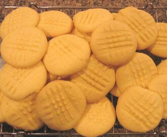Custard Powder Biscuits (Cookies)