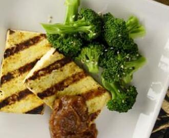 Grilled Curried Tofu with Sweet & Spicy Tamarind Chutney