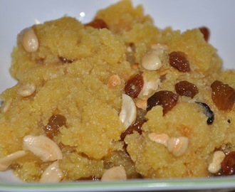 Moong Dal Halwa - मूंग दाल हलवा (Moong Bean Fudge)