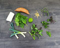 Salade d’herbes aromatiques & Tofu mariné