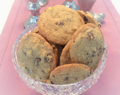 American cookies med sjokolade, nøtter og tranebær
