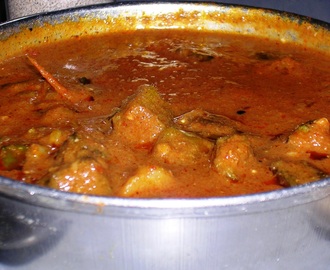 Bhindi Masala ( Ladies finger/Okra in a spicy gravy)