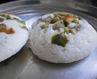 Mixed Vegetable Idly(Indian rice cake stuffed with spicy mixed vegetable)