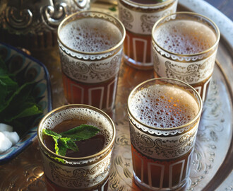 os truques para fazer um chá de menta marroquino perfeito (o meu novo ritual pós-dieta)