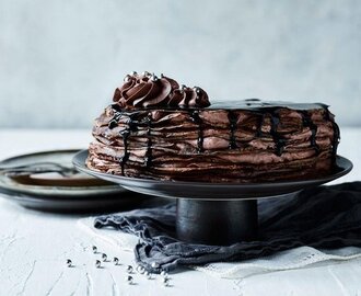 Opskrift: Pandekagekage med Chokolademousse
