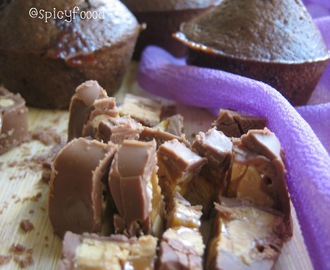 Snickers' Muffins