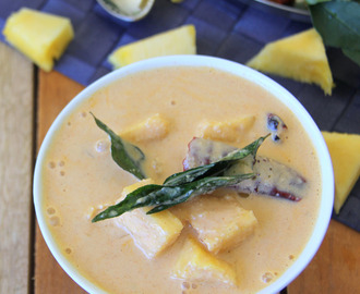 Pineapple Pachadi - Pineapple yogurt salad - Pineapple raita - Pineapple Raita Recipe Kerala Style - Onam Sadya recipe