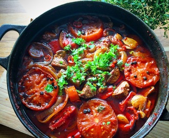 Langtidskokt tomatgryte med oksekjøtt