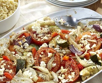 Gegrilde groenten met feta en Griekse pasta
