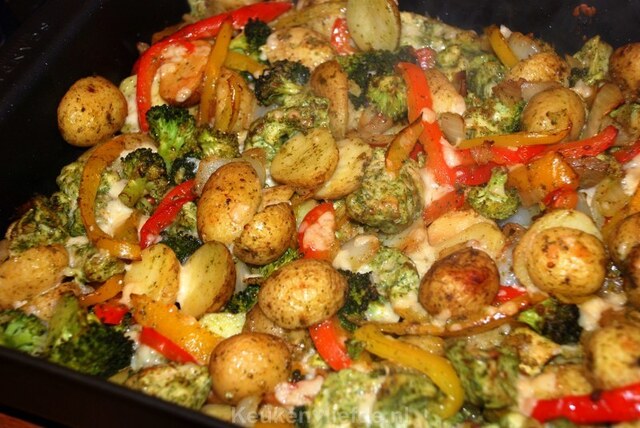 Pesto ovenschotel met krieltjes, broccoli en kip