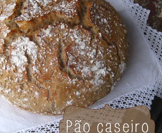 Pão Caseiro com farinha integral e sementes