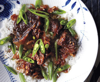 Soy-Braised Short Ribs With Sugar Snap Peas
