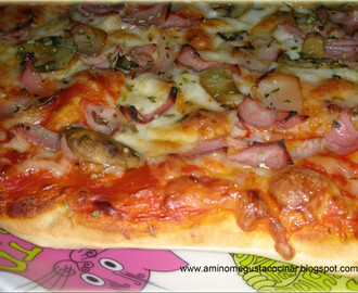 Pizza casera, fresca o... ¡congelada! (Receta de masa de pizza muy fácil)