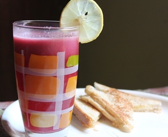 Fresh Pomegranate Juice Recipe / How to Make Anardana Powder at Home