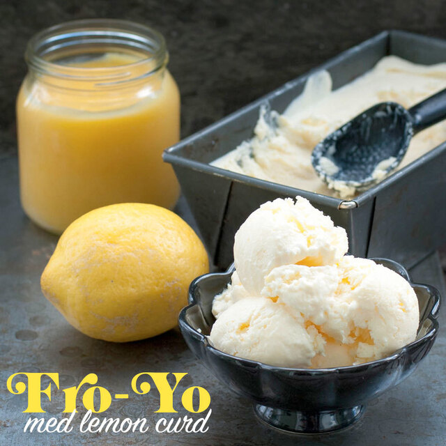 Frozen yoghurt med lemon curd