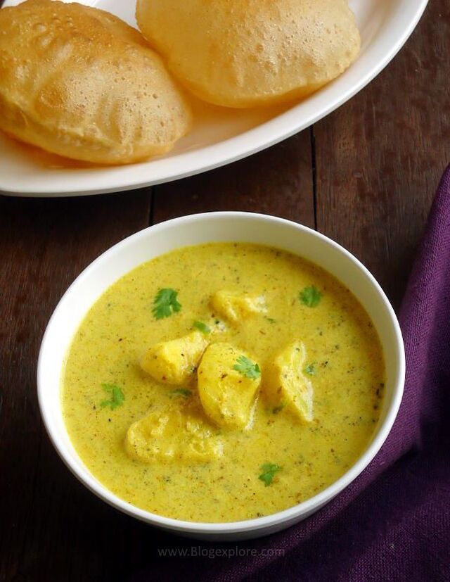 Dahi Aloo | Rajasthani Aloo ki Sabzi | Potato in Yogurt Gravy
