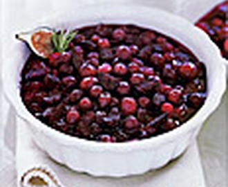 Cranberry Sauce with Port and Dried Figs