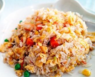 Como hacer arroz chino frito