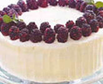 Spice Cake with Blackberry Filling and Cream Cheese Frosting