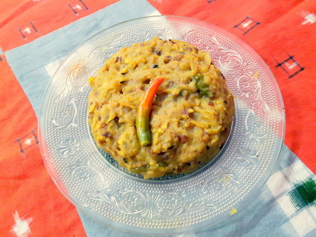 Bengali Veg. Ash Gourd Curry/Chal Kumro With Mung Dal.