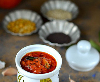 Tomato Pachadi/Thakkali Thokku/Tomato Chutney