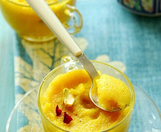 Mango Kesari {Mango Flavored Semolina Pudding}
