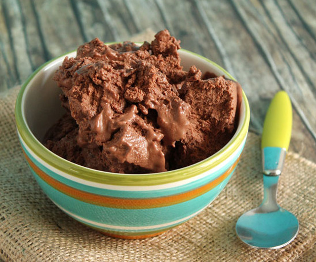 Πανεύκολο παγωτό nutella με 4 υλικά, χωρίς παγωτομηχανή