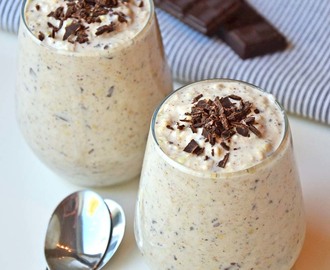Overnight oats (kjøleskapsgrøt) med bokhvete, vanilje & sjokolade