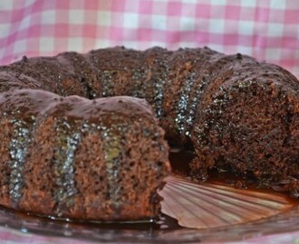 Κέικ σοκολάτας (υγρό και νηστίσιμο), από τον Λευτέρη και την Δήμητρα του foodstates.gr!