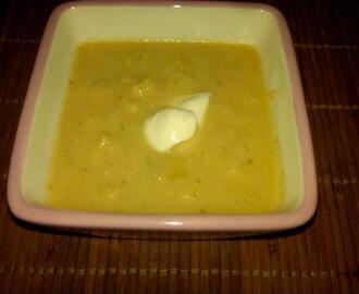 Roasted Cauliflower, Leek & Garlic Soup