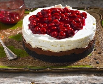 Cheesecake με Merenda και βύσσινο, από την Αργυρώ μας και το argiro.gr!