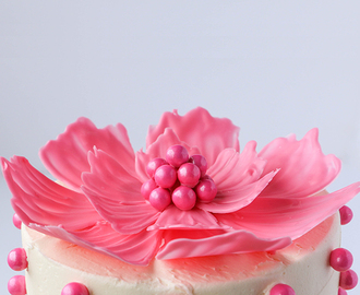 Πώς να φτιαξετε διακοσμητικά λουλούδια για τούρτες