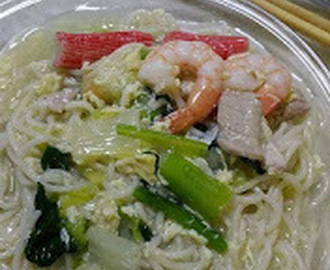 Homemade Seafood Noodle with Noodle Maker