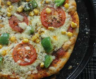 Bell Peppers, Sweet Corn and Tomato Cheese Thin Crust Pizza: Whole Wheat Dough: Vegetarian Pizza