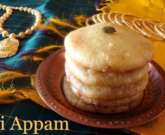 Sojji Appam Recipe / Suji Appam Recipe / Sweet Semolina Poori / Fried Dough With Sweet Semolina Filling