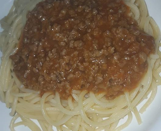Dagens middag: Spagetti med hjemmelaget tomatsaus.
