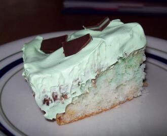 St. Patricks Day Grasshopper Fudge Cake
