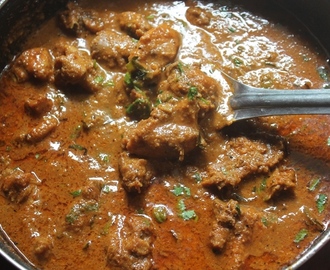 Chicken Curry Recipe - Kozhi Kuzhambu Recipe - VIDEO RECIPE
